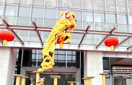 CC国际·(集团)官方网站国际新春盛启，雄狮之姿展未来！